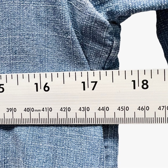 Alice & Olivia The Beatles “I Want To Hold Your Hand”Button Down Shirt - Picture 10 of 10